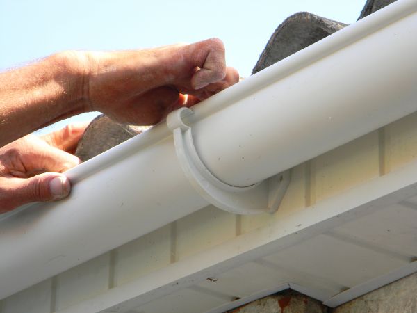 Plastic Gutter Repair in Los Gatos